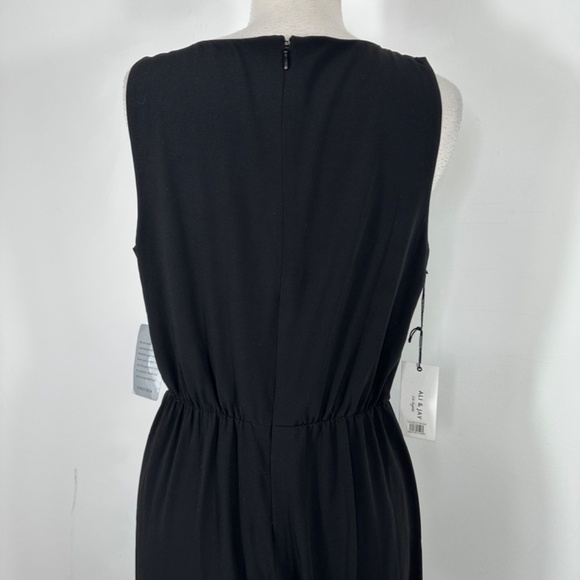 NWT Ali & Jay Sz L Black Sleeveless Flowy Lightweight One Piece Pant Jumpsuit - Picture 13 of 16